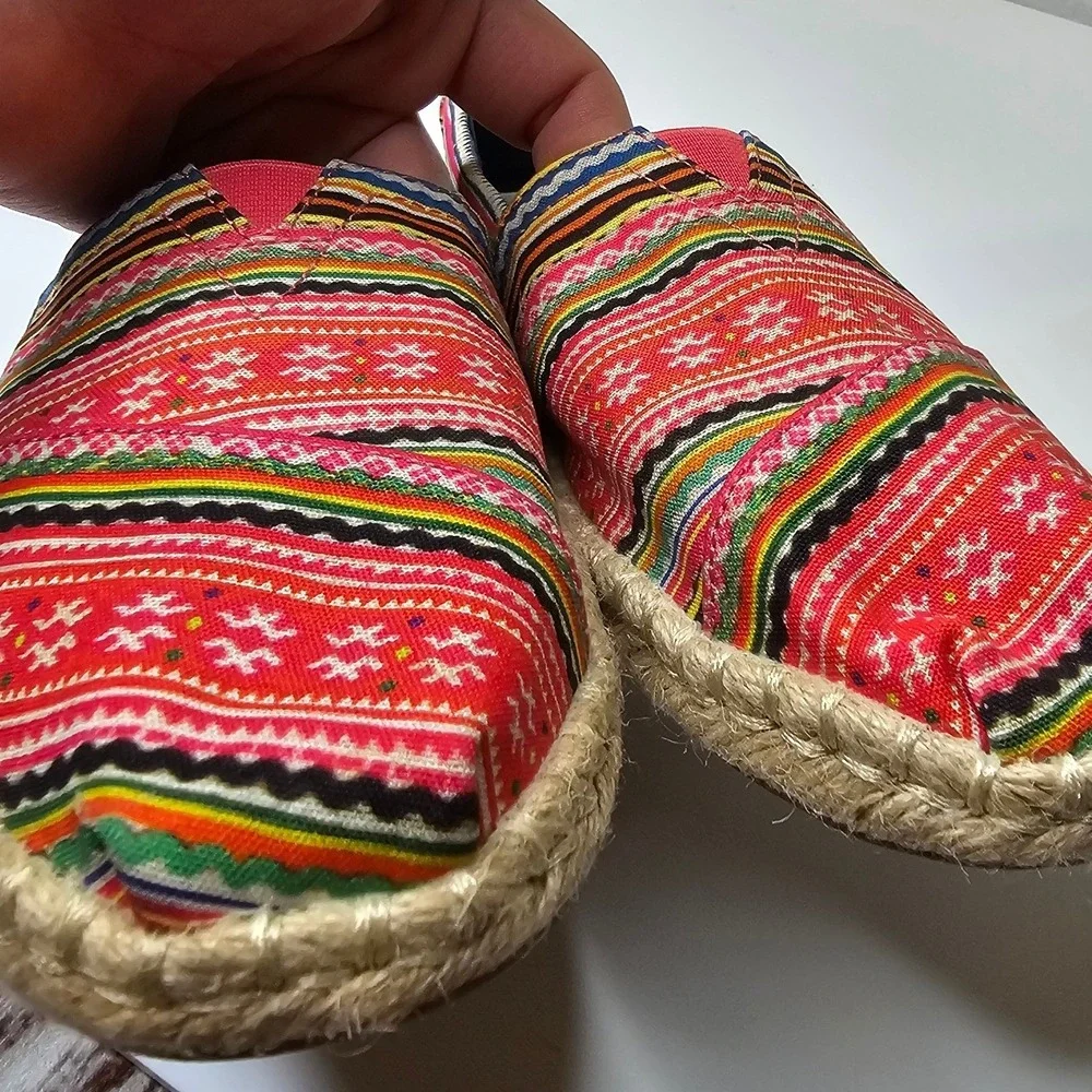 TOMS Womens Alpargata Espadrille Slip On Shoes Red Multi Woven Geometric 7.5